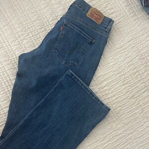Levi jeans classic boot cut size 6 women’s